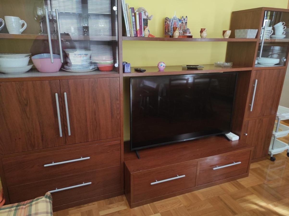 Apartamento Parque Europa Ескарай Екстер'єр фото