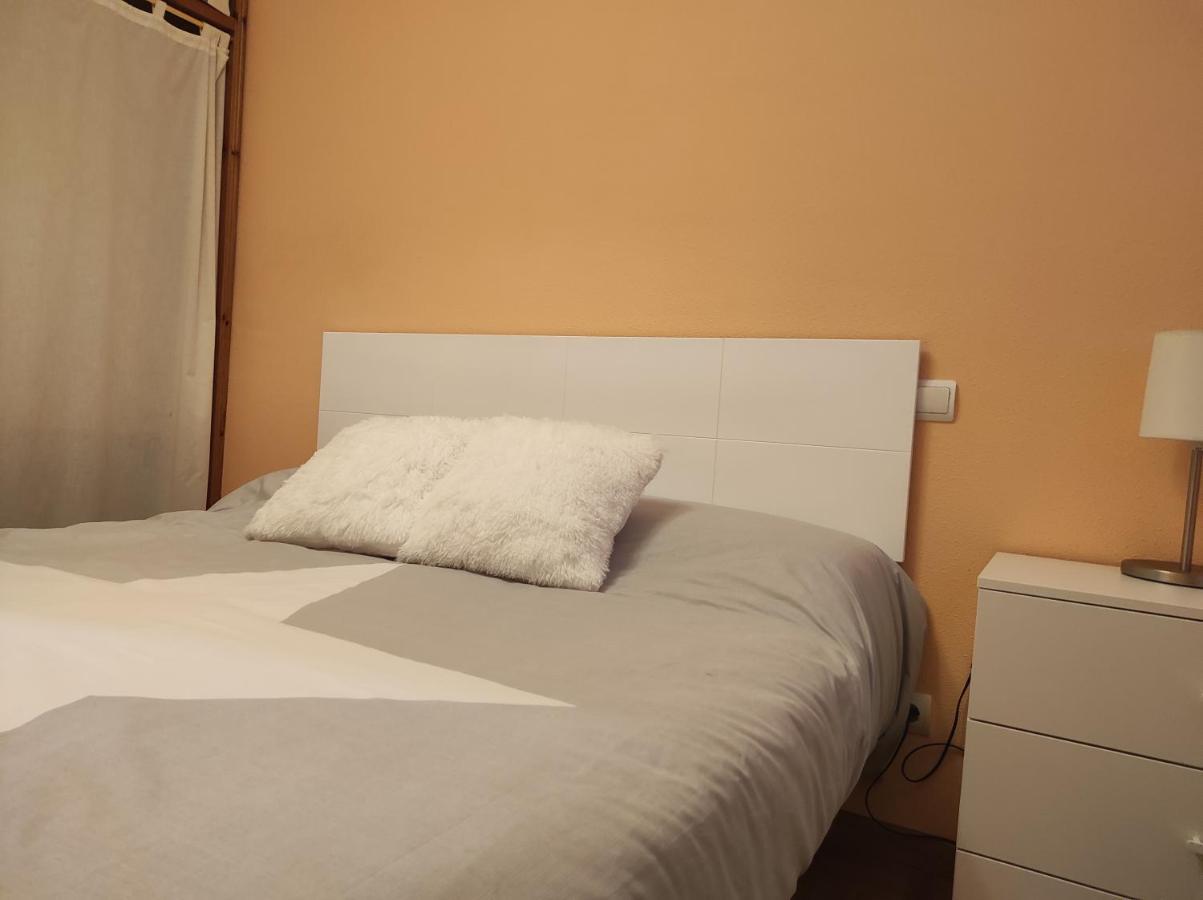 Apartamento Parque Europa Ескарай Екстер'єр фото